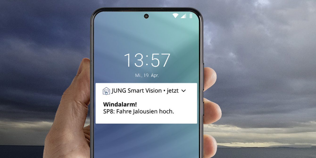 JUNG Smart Panel 8 bei Wächter Elektrotechnik in Hof
